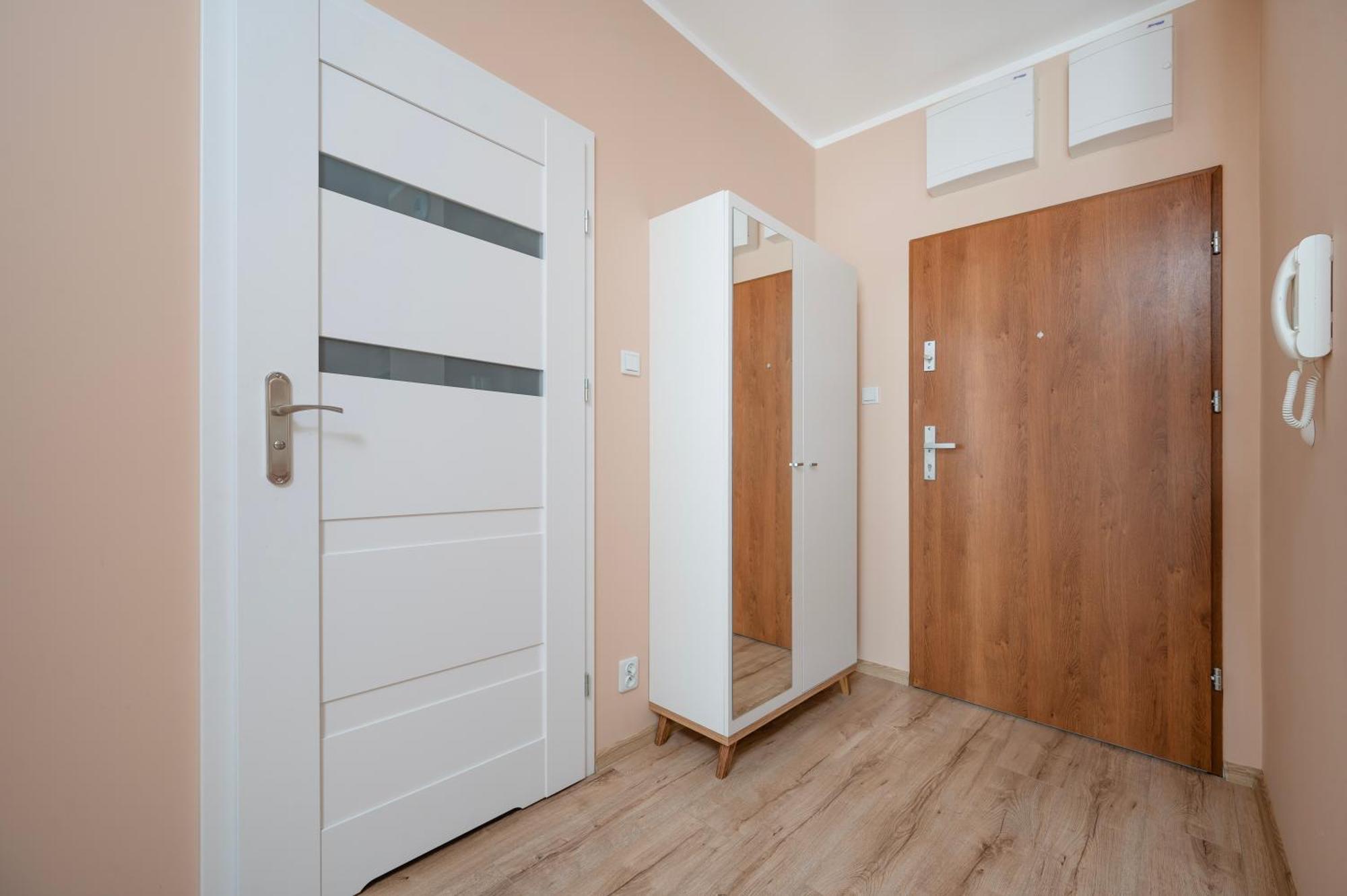 Pogonowskiego Beige Apartment Łódź Kültér fotó